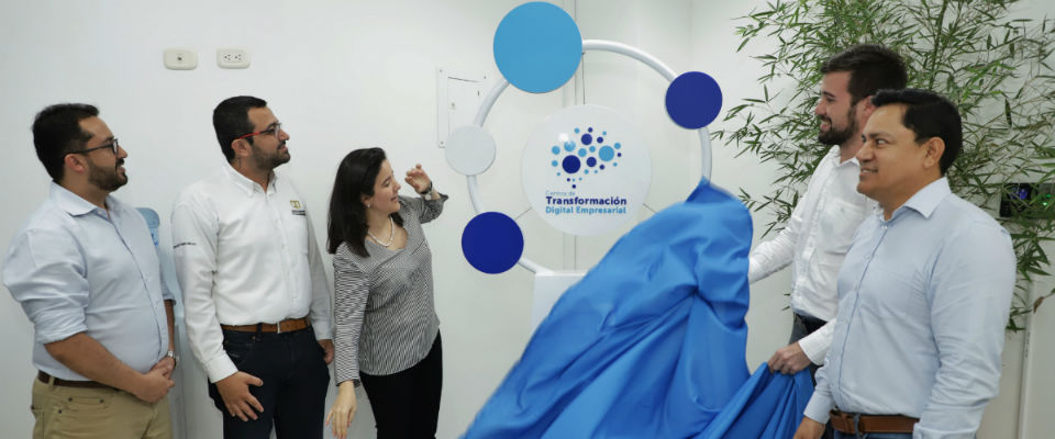 Ministra Constaín entrega oferta tecnológica para fortalecer la innovación y el emprendimiento en el Putumayo