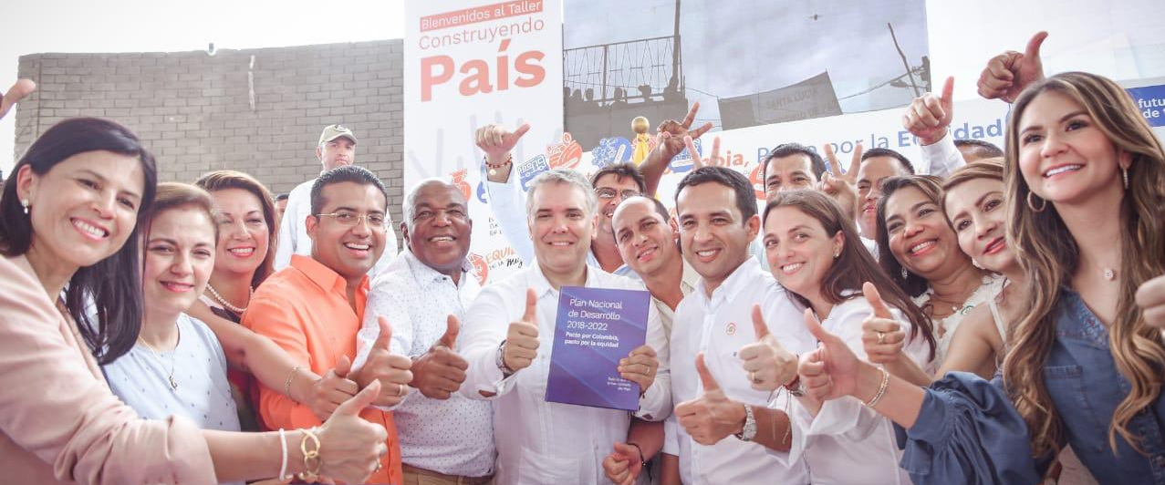 Aprobación de ley TIC será el apoyo del Congreso para conectar al país: Presidente Duque