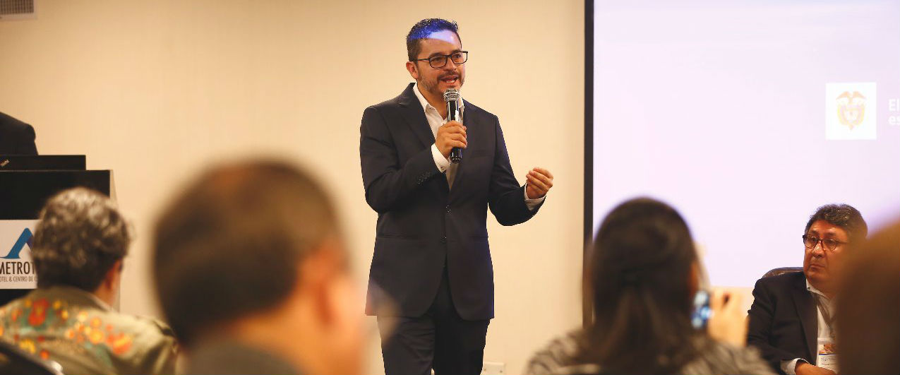 Confianza ciudadana y protección de la información fueron los temas centrales del taller sobre transformación digital del Estado