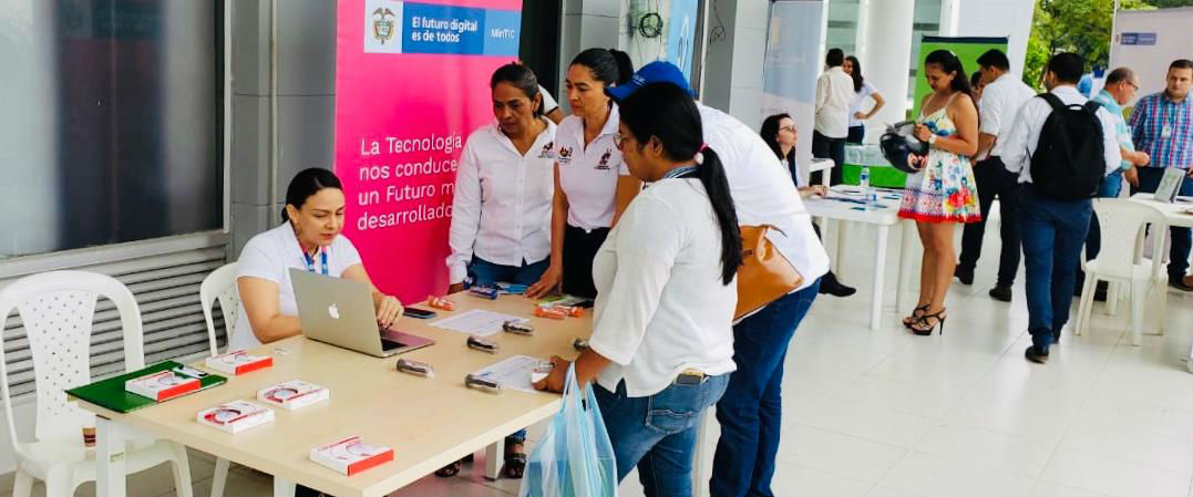 MinTIC resolvió dudas de los casanareños en la Feria de Servicios