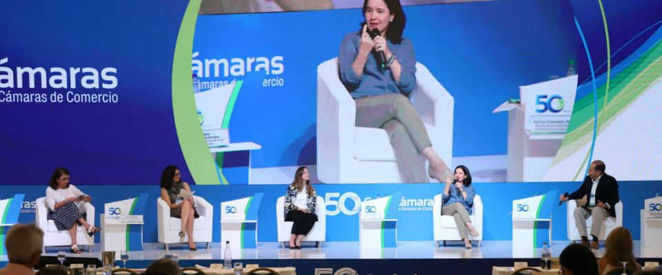 Próximos Centros de Transformación Digital Empresarial tendrán Inteligencia Artificial: Ministra TIC