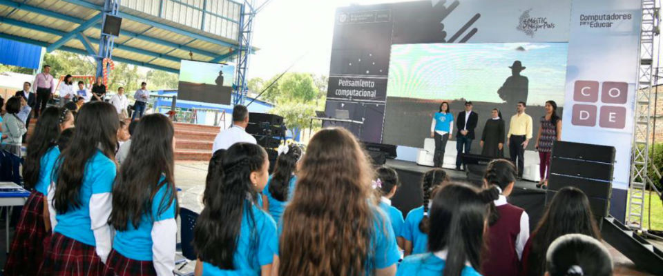 1.800 niños y niñas de Popayán se entrenarán en pensamiento computacional con la metodología Code.org: Ministra TIC