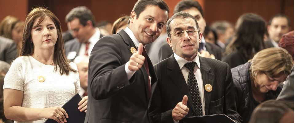 Ministro TIC David Luna y servidor público Jairo Moreno Camargo
