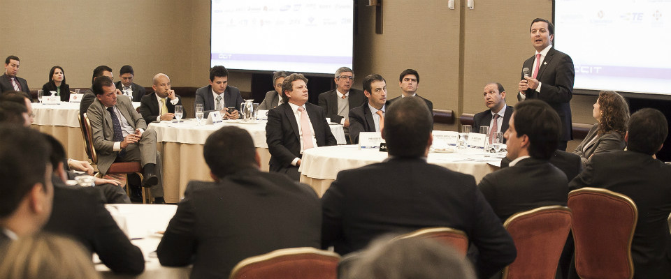 David Luna y sector agremiado de la CCIT