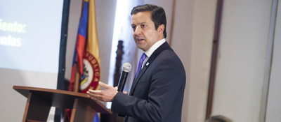 Ministro TIC David Luna