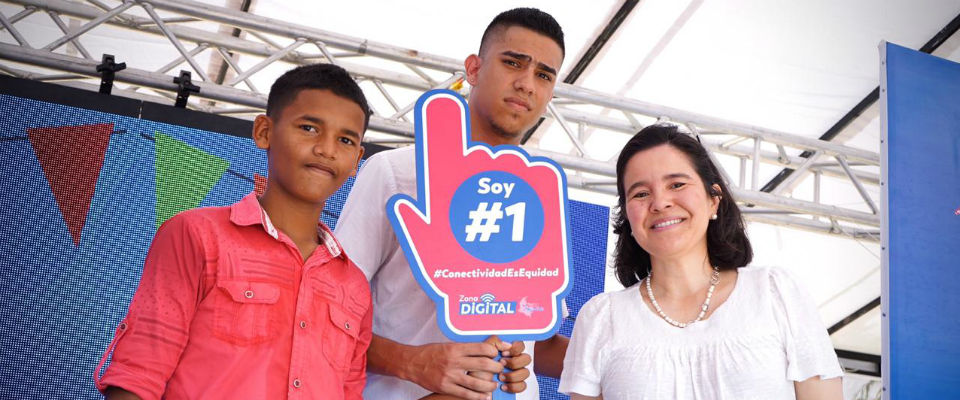 “La ‘gran ola de conectividad’ llegó al departamento de Bolívar con 35 Zonas Digitales”: Ministra TIC