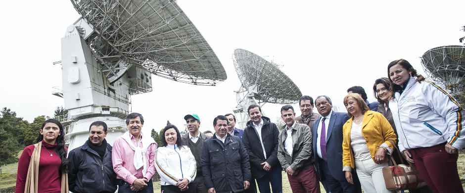 Antenas satelitales ubicadas en la vereda Agua Caliente en Chocontá