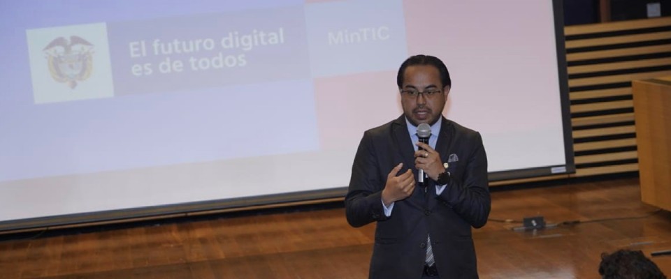 Jorge Barrera en socialización de régimen de contraprestación