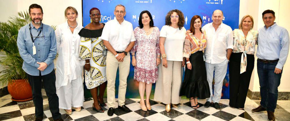 La ministra Sylvia Constaín y los Gerentes de los canales regionales