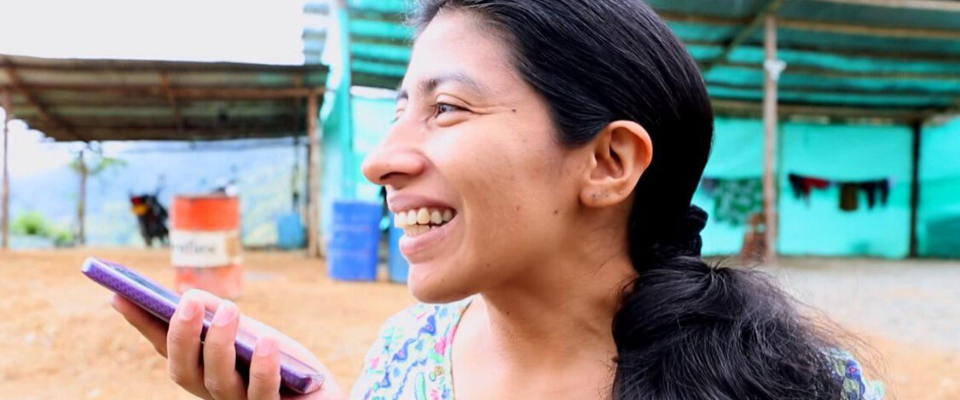 Primera prueba piloto de una red de telefonía móvil local en Colombia administrada por la comunidad