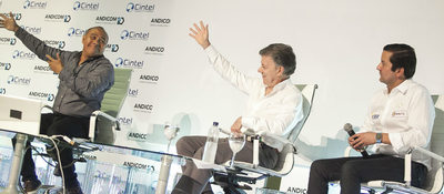 Juan Manuel Santos y David Luna en Andicom 2015