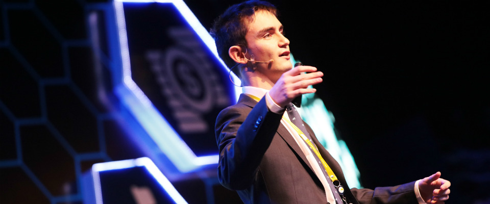 Andrés Contreras - Niño big data
