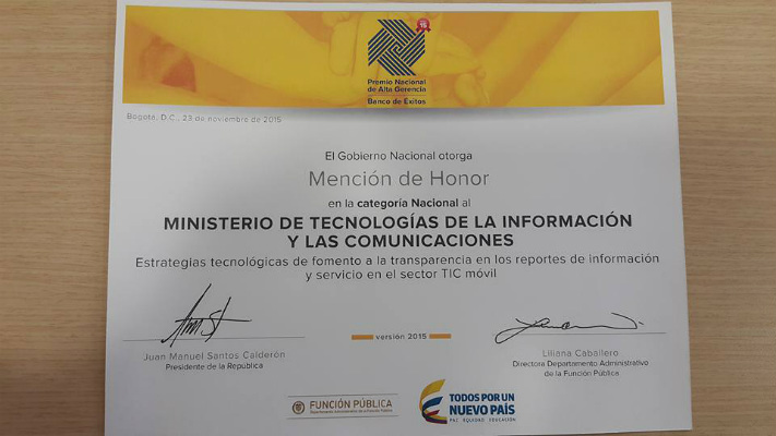 Mención de honor por estrategia de transparencia Mención de honor por estrategia de transparencia