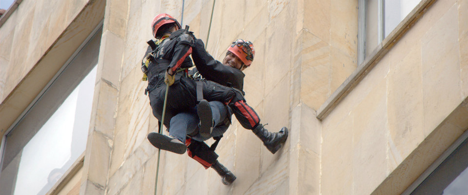 Simulacro de rescate en el Edificio Murillo Toro Simulacro de rescate en el Edificio Murillo Toro