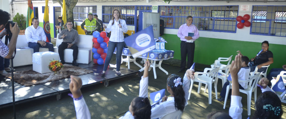 Viceministra María Carolina Hoyos - Barrancabermeja Viceministra María Carolina Hoyos - Barrancabermeja