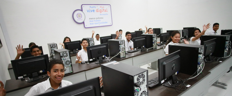 La educación en tecnología, una prioridad del MinTIC y su 'Plan Vive Digital para la Gente