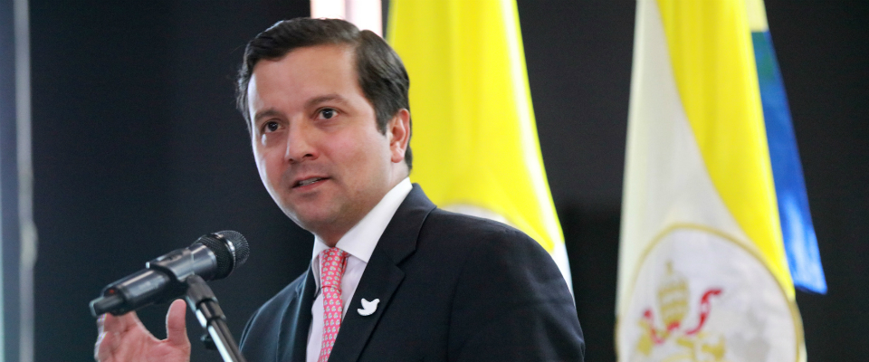 Ministro Luna presentará la agenda digital de Colombia en foro de innovación del Financial Times