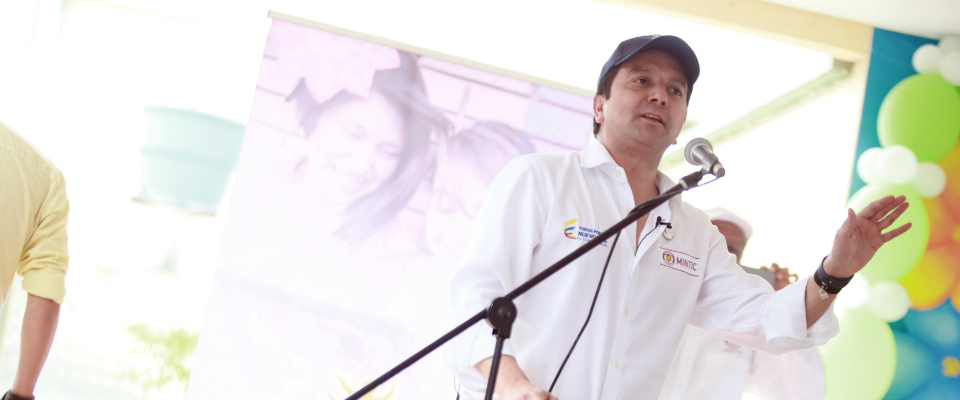 Ministro David Luna Ministro David Luna