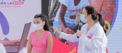Ministra de las TIC, Karen Abudinen Ministra de las TIC, Karen Abudinen