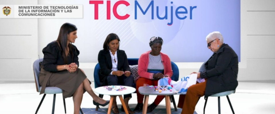 Más de 600 mujeres participaron en el taller de Creación de redes y comunidades digitales de Por TIC Mujer