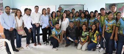 Laboratorios digitales entregados por MinTIC en Amazonas beneficiarán a 1.517 estudiantes