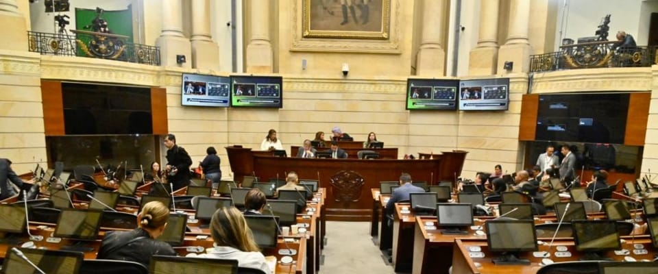 Ministra TIC recalca ante Congreso de la República necesidad de una agencia de ciberseguridad para el país