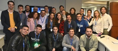 Emprendedores digitales del país apoyan la estrategia ConectaTIC 360 del Ministerio