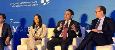 Ante líderes TIC de Latinoamérica, ministro Lizcano expuso estrategias para el cierre de brecha digital
