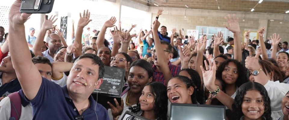 Con una inversión de $3.780 millones en tecnología, MinTIC beneficia a 44.000 niños y niñas en Bolívar