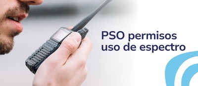 Banner de PSO permisos uso de espectro junto a imagen de una boca y una mano sosteniendo un radioteléfono