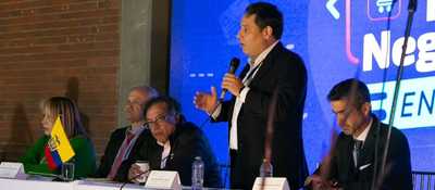 foto del ministro y del presidente en jornada del Gobierno con el Pueblo