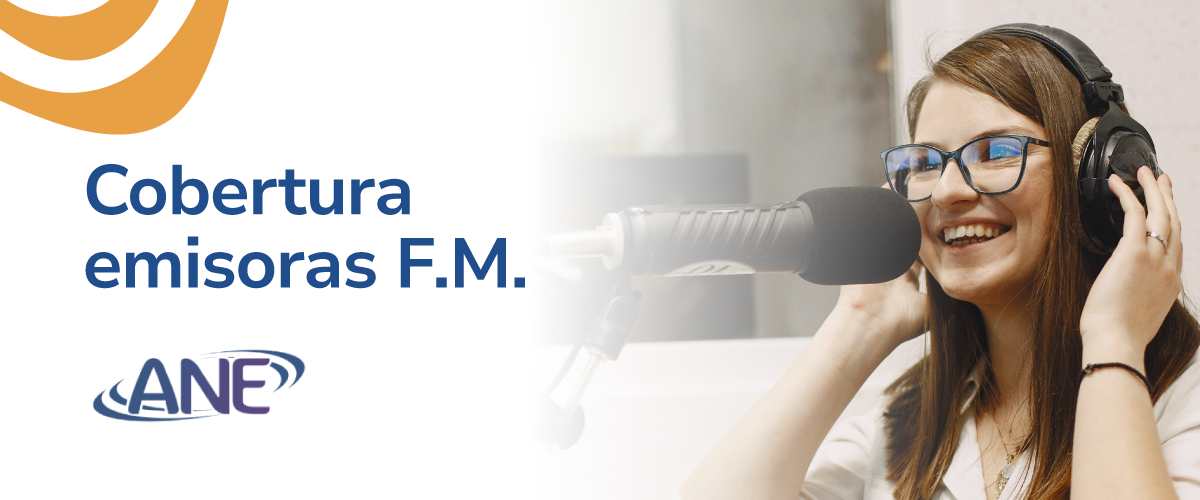 Banner cobertura emisoras F.M. (ANE) con la foto de una locutora sonriendo