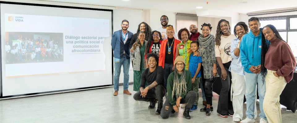 Foto del equipo MinTIC el diálogo sectorial de la ‘Política Pública de Comunicación de y para los Pueblos Afrocolombianos’