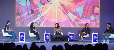 Foto del escenario principal de la charla