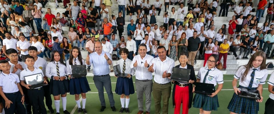 Foto del ministro TIC, Mauricio Lizcano,