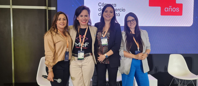 Foto del cierre de las brechas de género en finanzas y digitalización