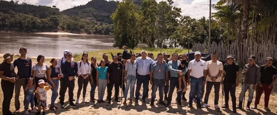 Foto del ministro TIC Mauricio Lizcano en el Remanso