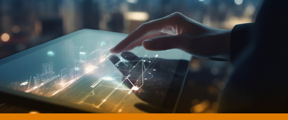 Imagen diseñada con una mano sobre una pantalla touch
