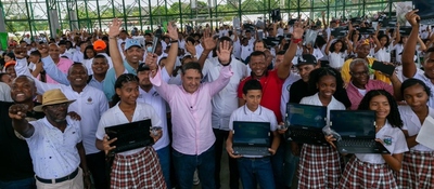 Foto de beneficiariosde la inversión