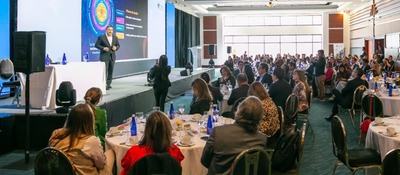 Foto de asistentes al evento