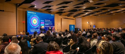 Foto de asistentes al evento