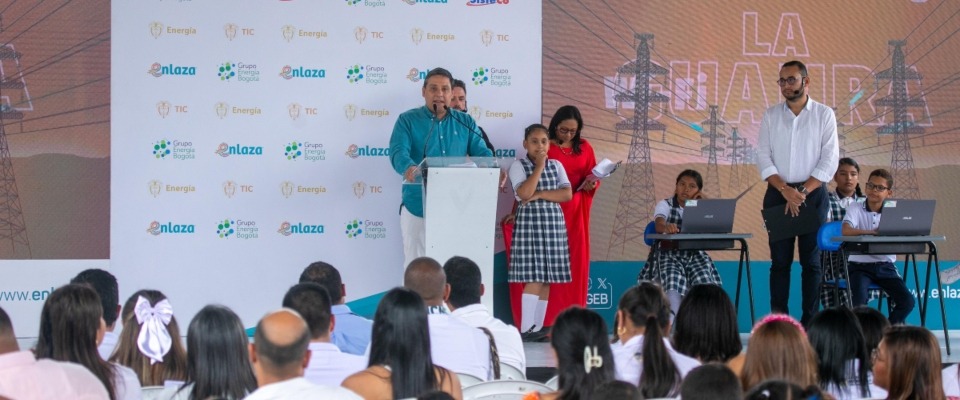 Foto de presentadores Foto de presentadores