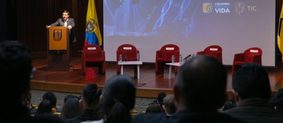 Foto del ministro TIC