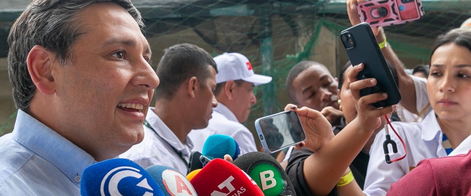 Foto del ministro TIC