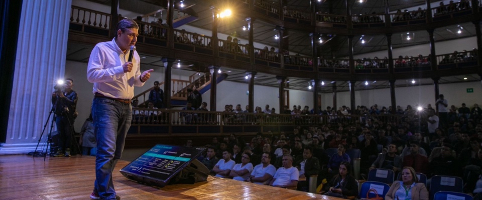 Foto del ministro TIC