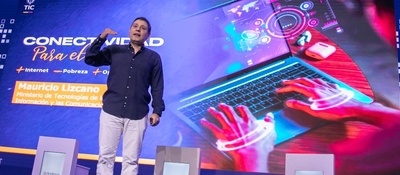 Foto del ministro TIC