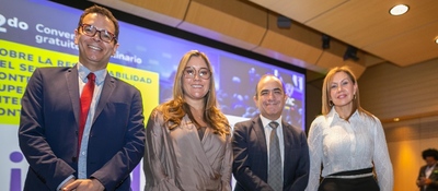 Foto de funcionanrios de MinTIC