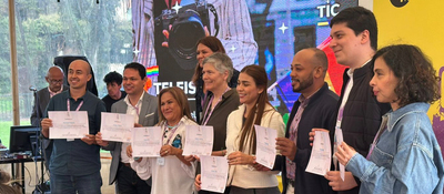 Foto de los ganadores del galardón