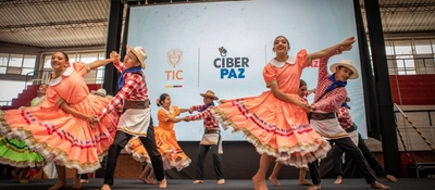 Foto de presentación en el evento