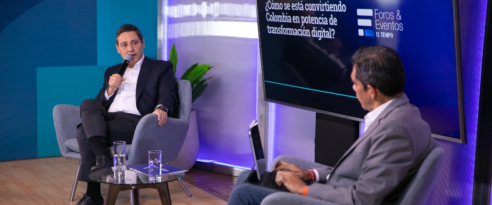 Foto del ministro TIC